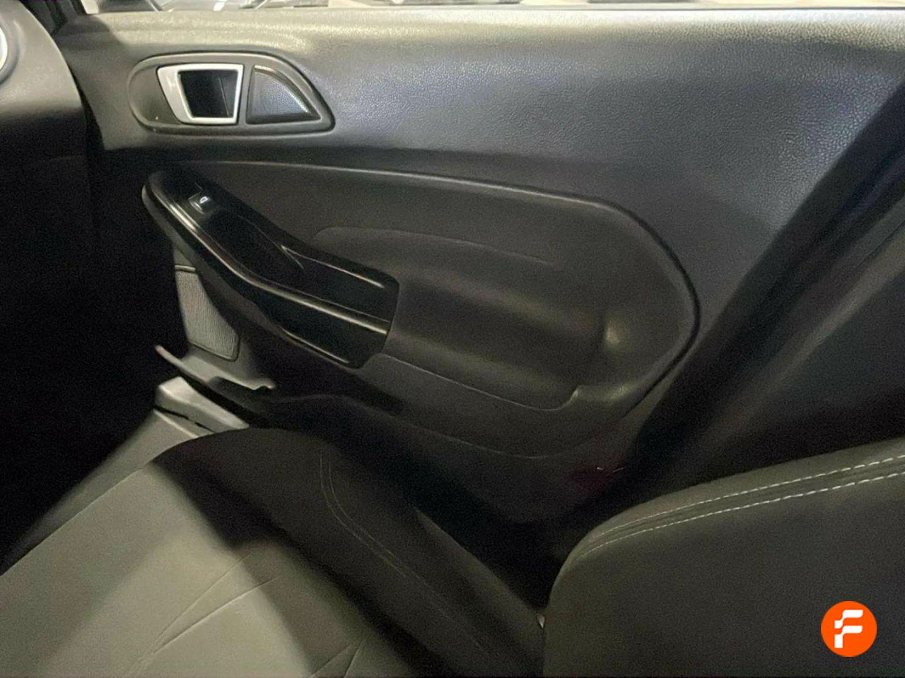 Foto Ford Fiesta 12