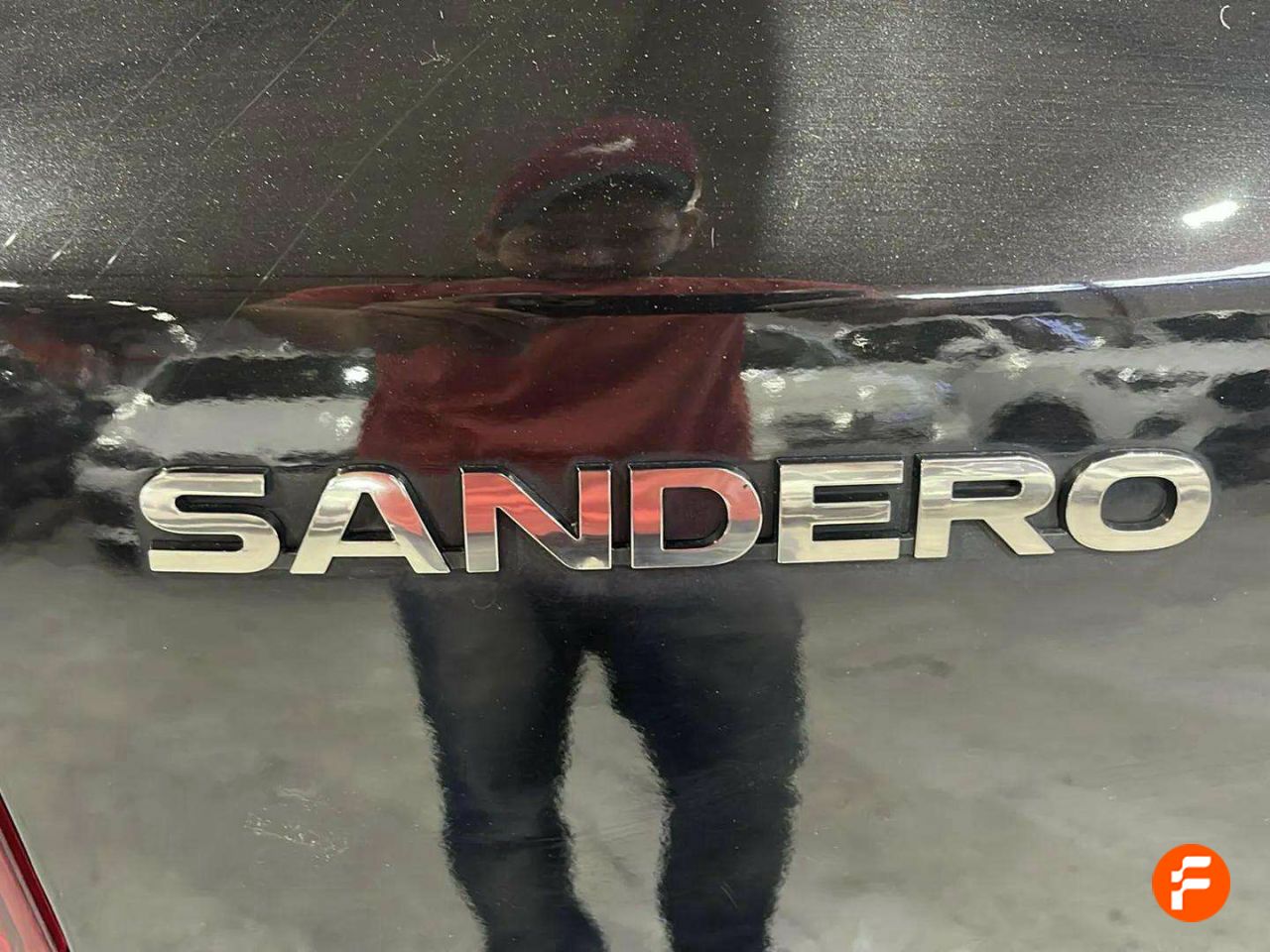 Foto Dacia Sandero 10