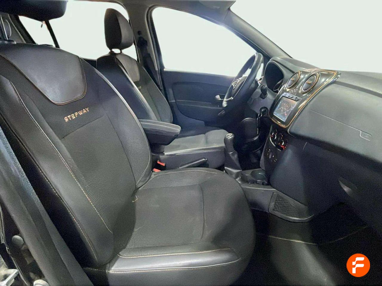 Foto Dacia Sandero 13