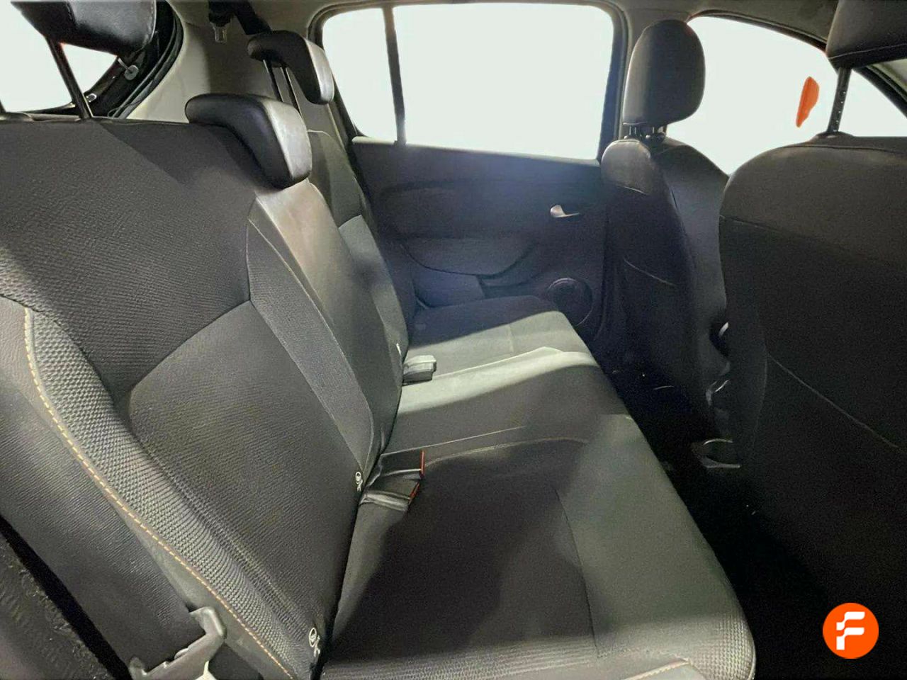 Foto Dacia Sandero 14