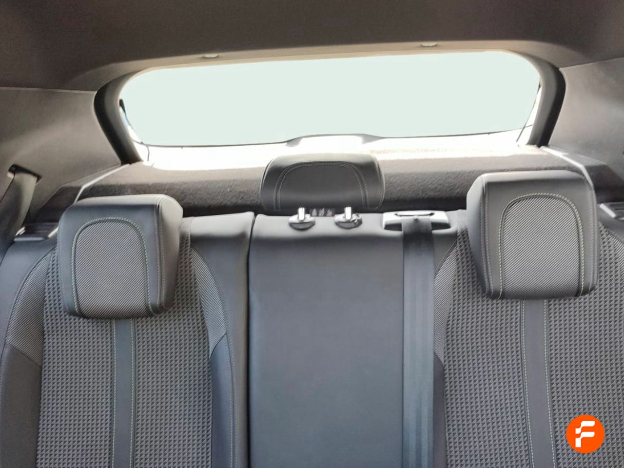 Foto Peugeot 2008 17