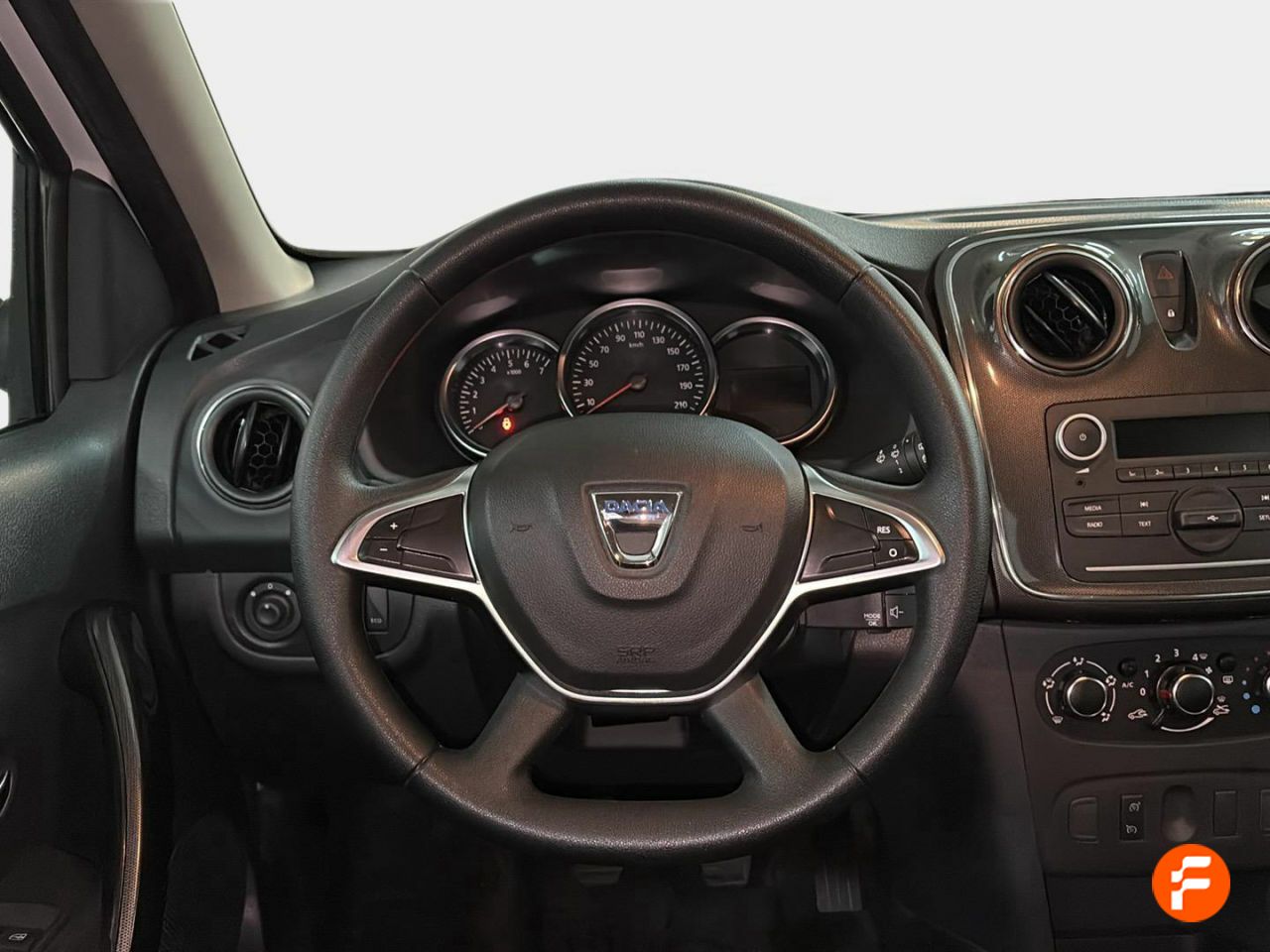 Foto Dacia Sandero 13