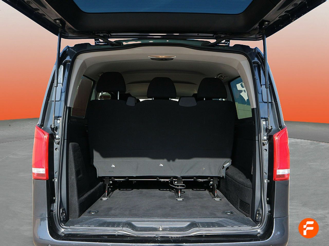 Foto Mercedes-Benz Vito 14