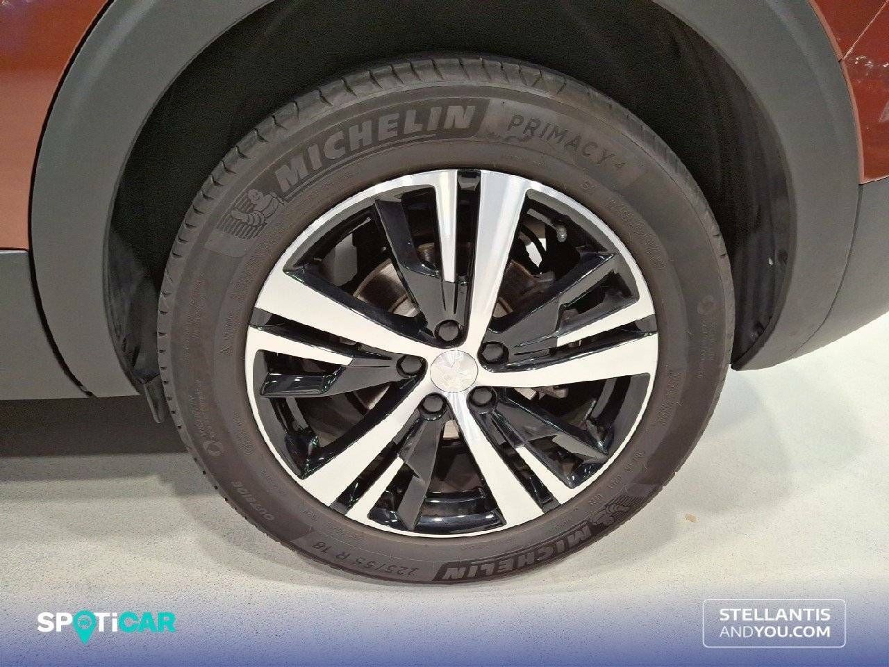 Foto Peugeot 5008 11