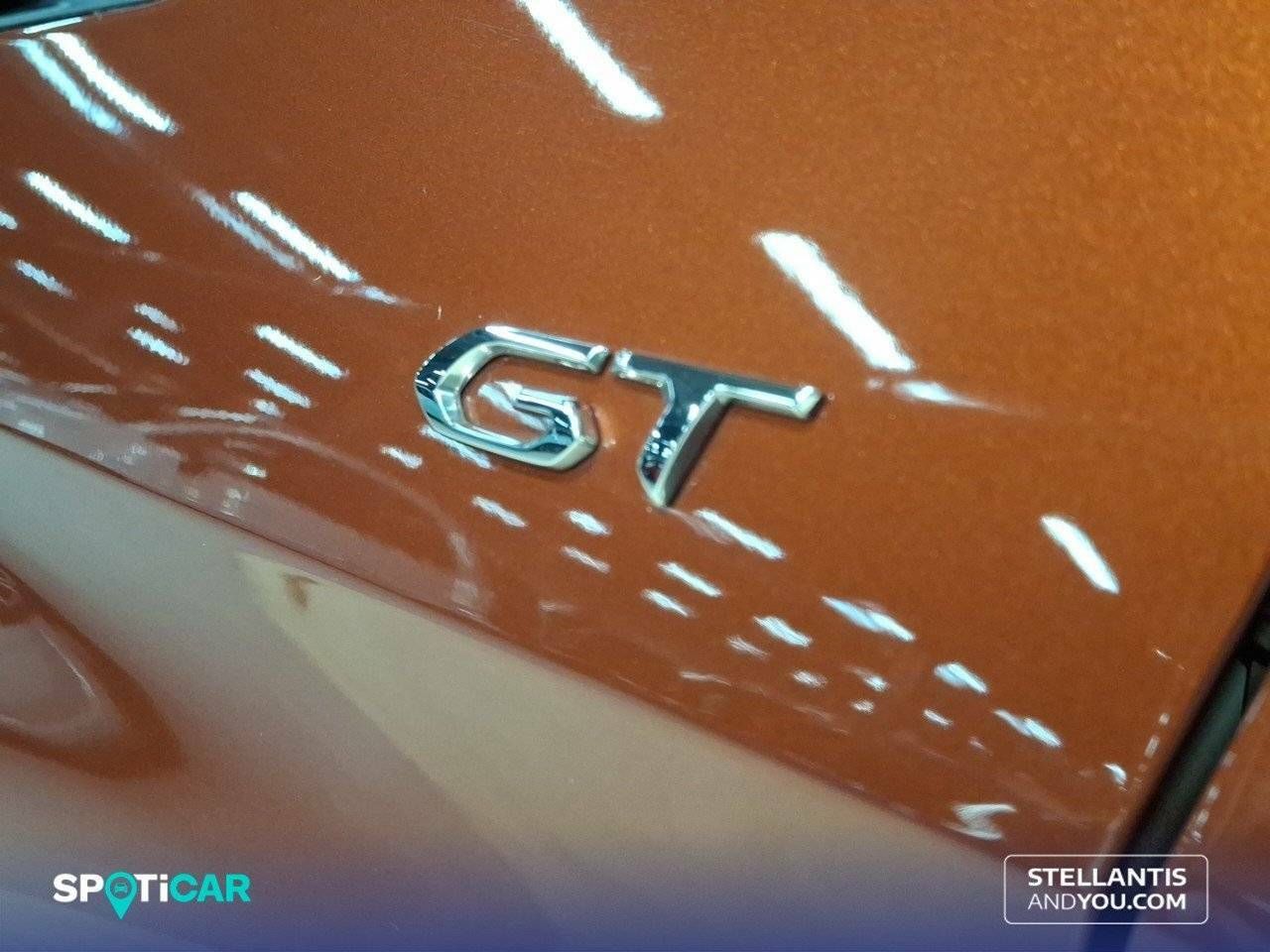 Foto Peugeot 5008 24