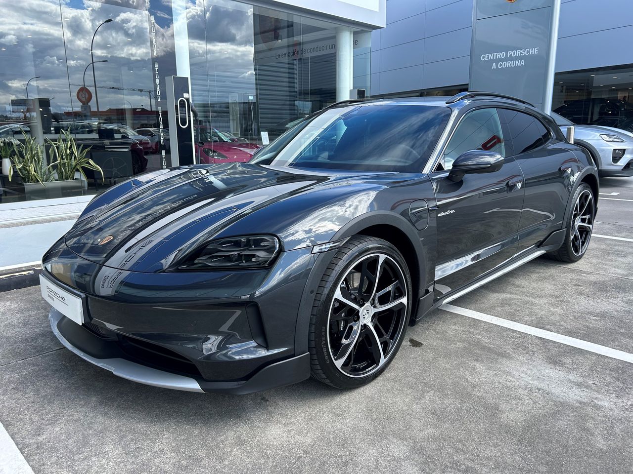 Foto Porsche Taycan 1