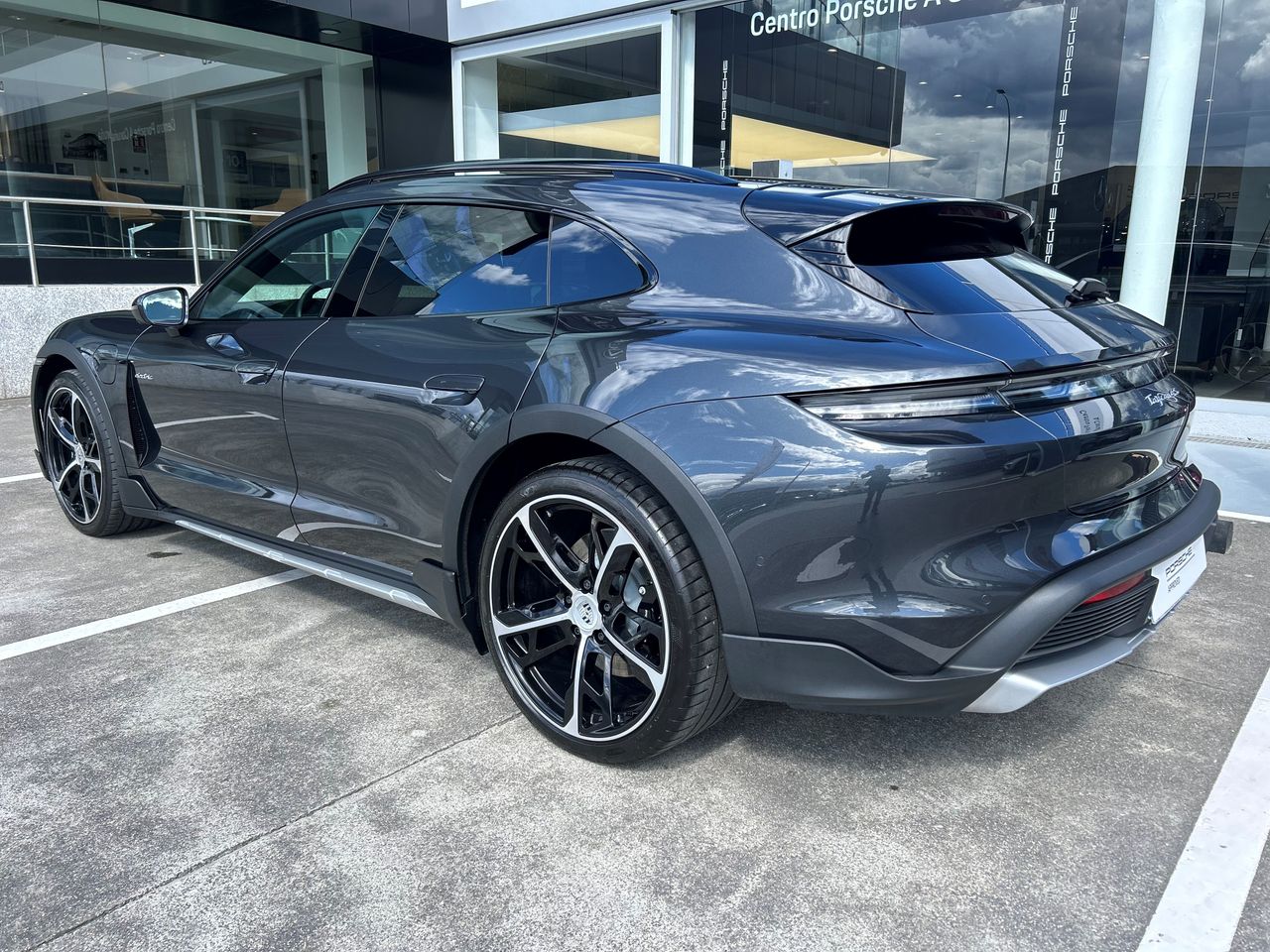 Foto Porsche Taycan 3
