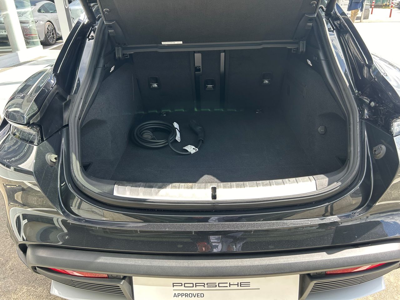 Foto Porsche Taycan 34