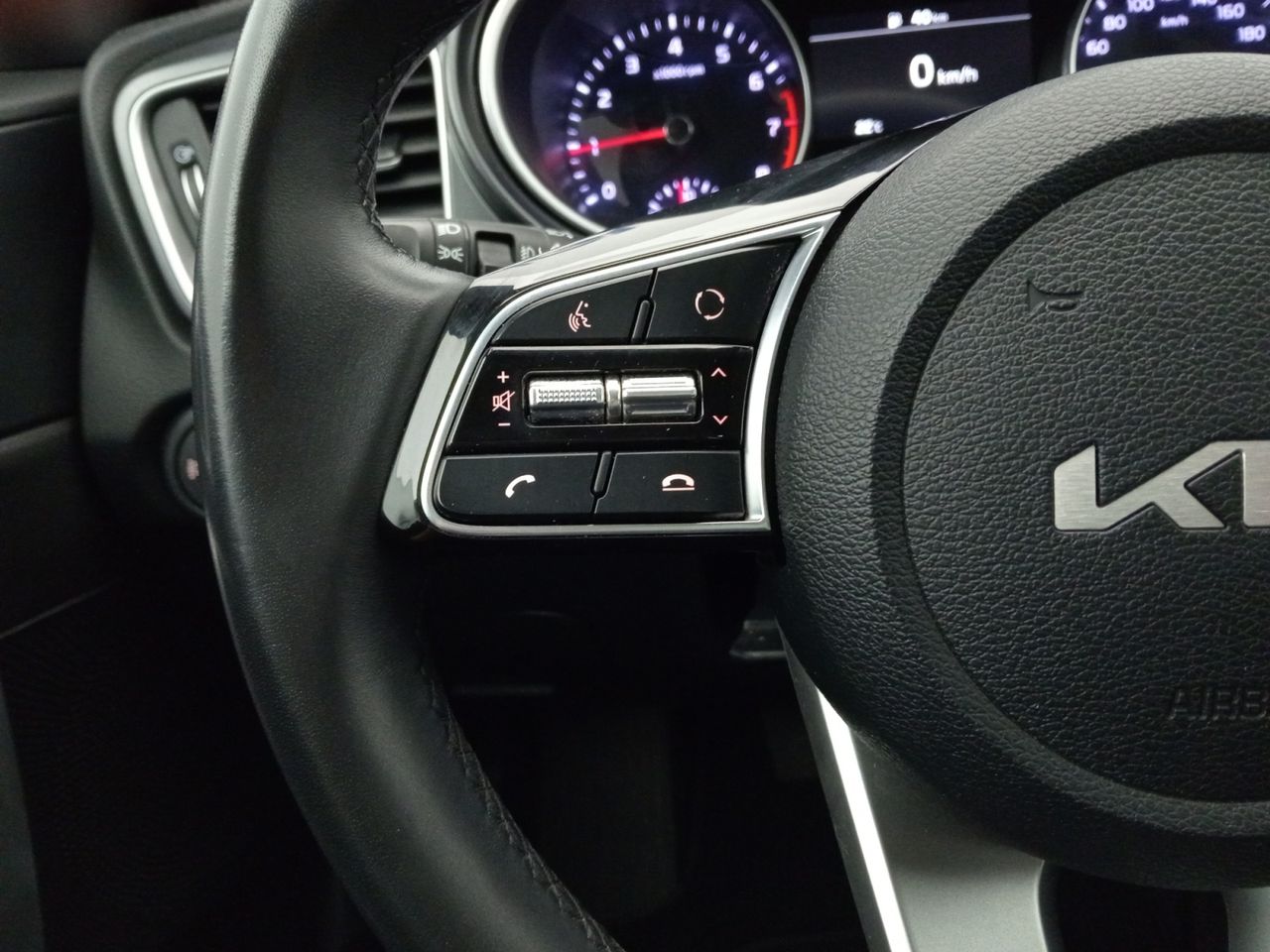 Foto Kia XCeed 15