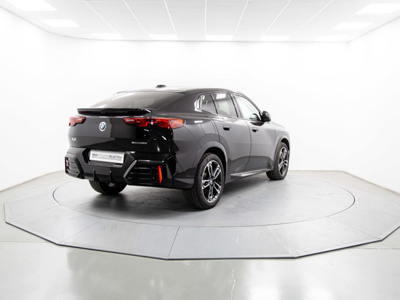 Foto BMW X2 4