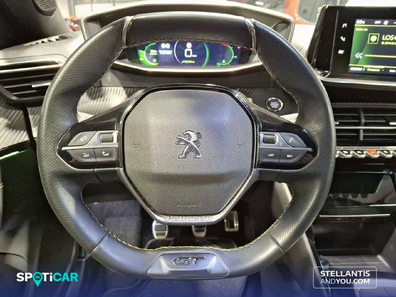 Foto Peugeot 2008 12