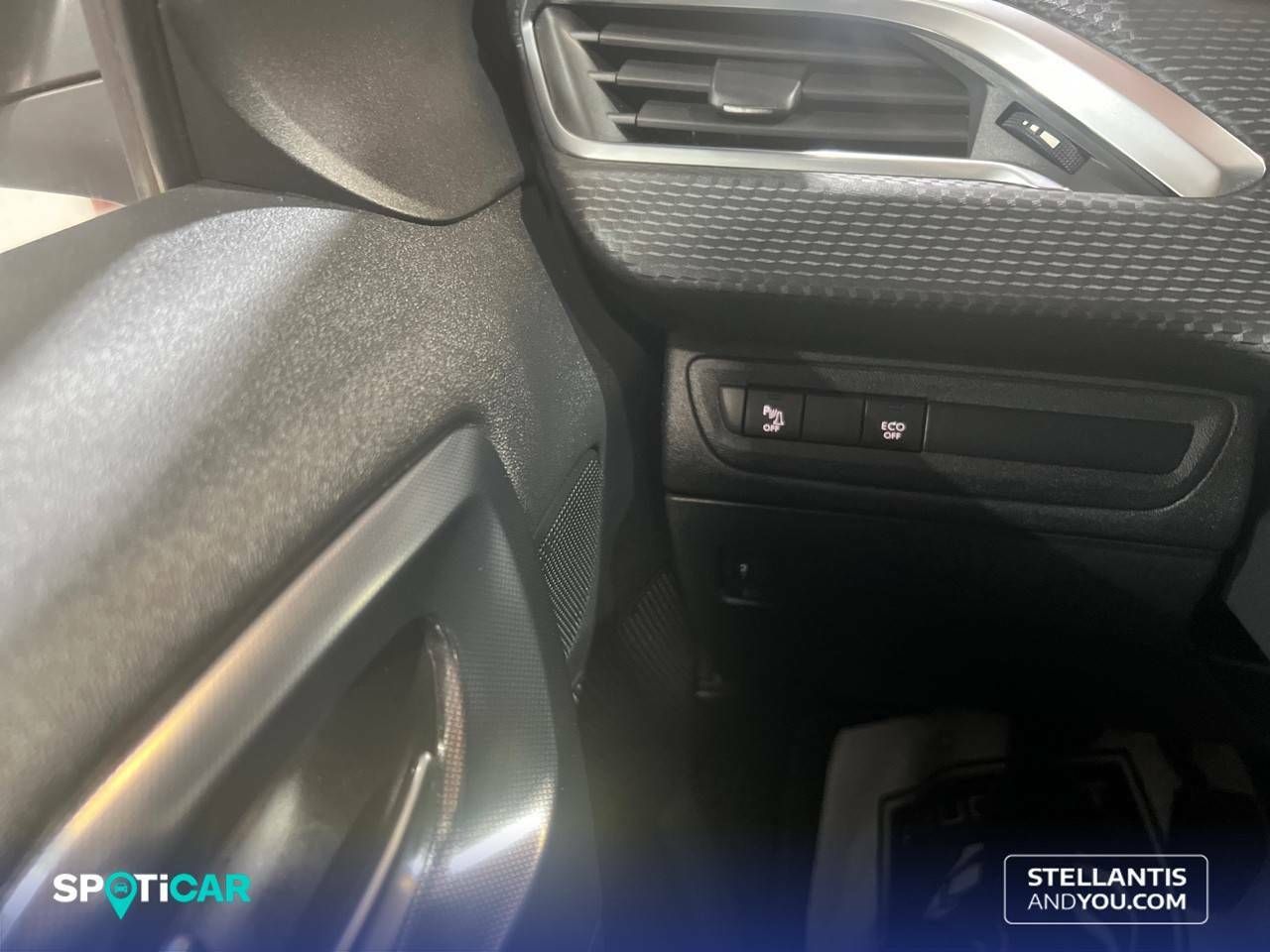 Foto Peugeot 2008 16