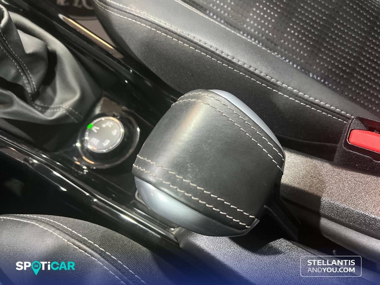 Foto Peugeot 2008 19