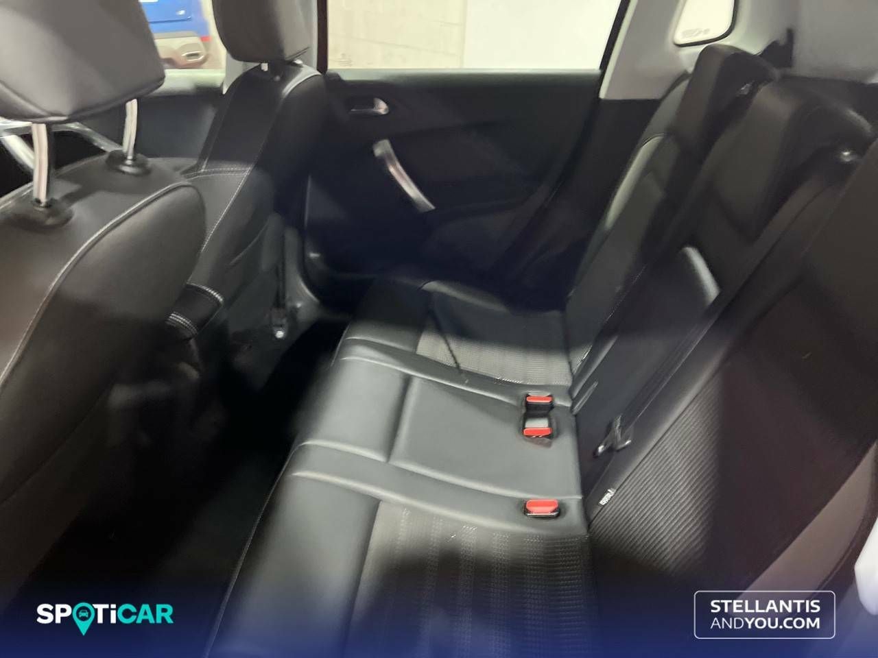 Foto Peugeot 2008 10
