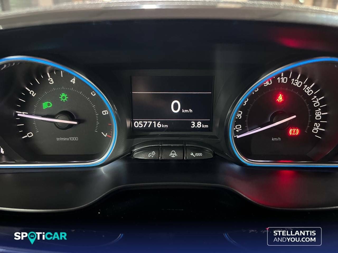Foto Peugeot 2008 13