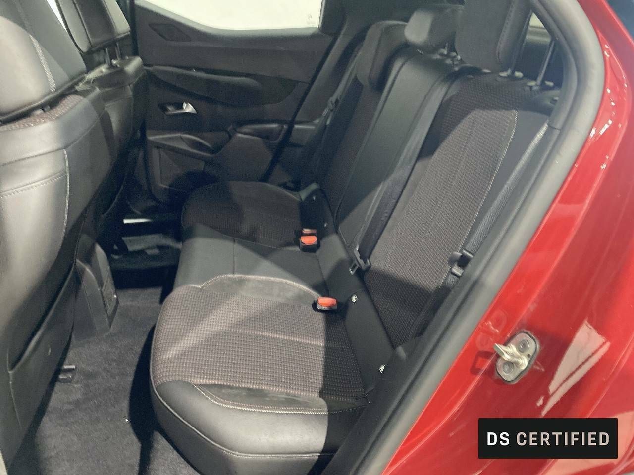 Foto DS Automobiles DS 3 10