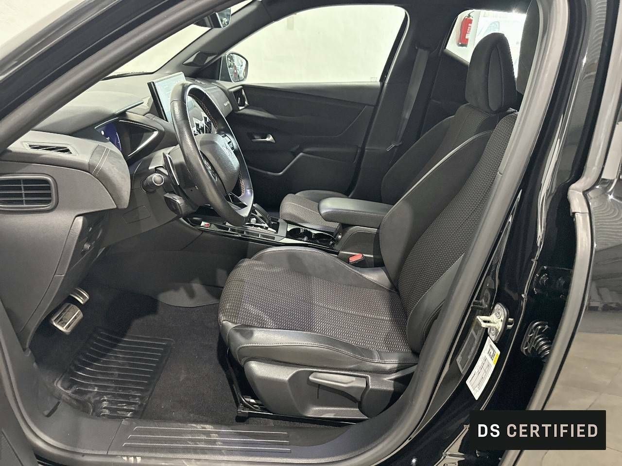 Foto DS Automobiles DS 3 9