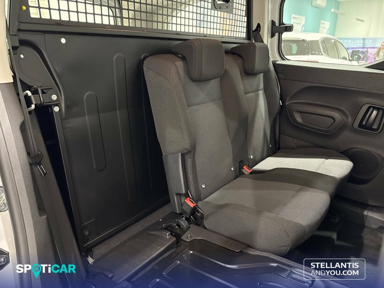 Foto Peugeot Rifter 24