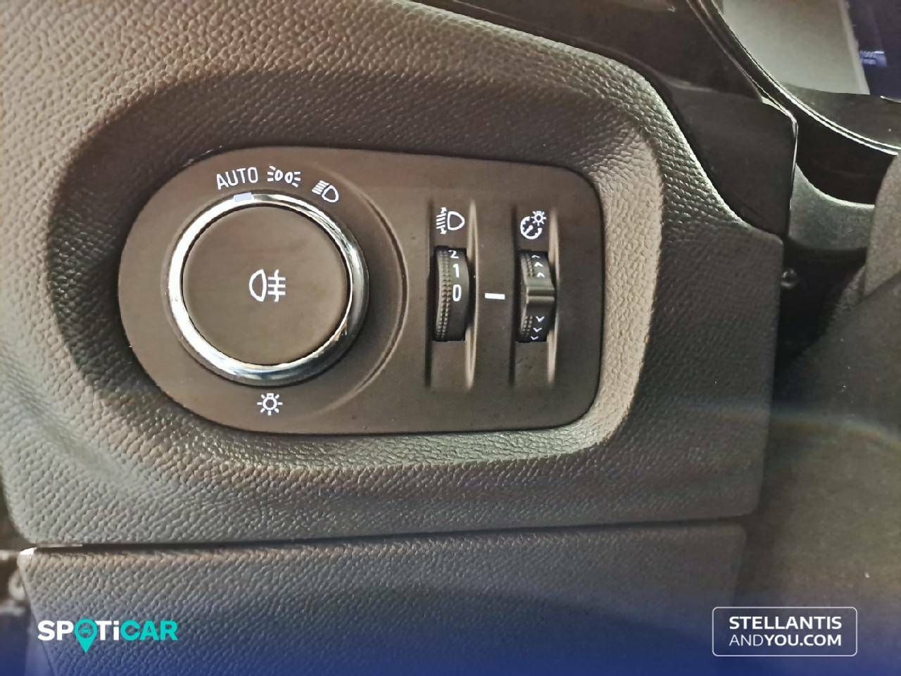Foto Opel Corsa 16