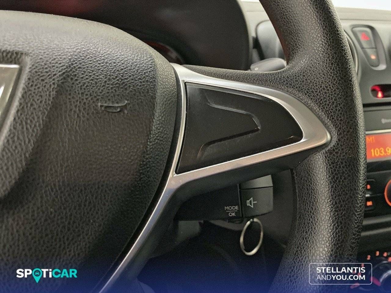 Foto Dacia Lodgy 23