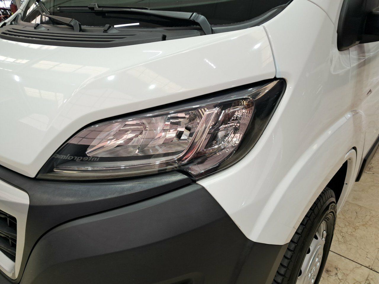 Foto Peugeot Boxer 18