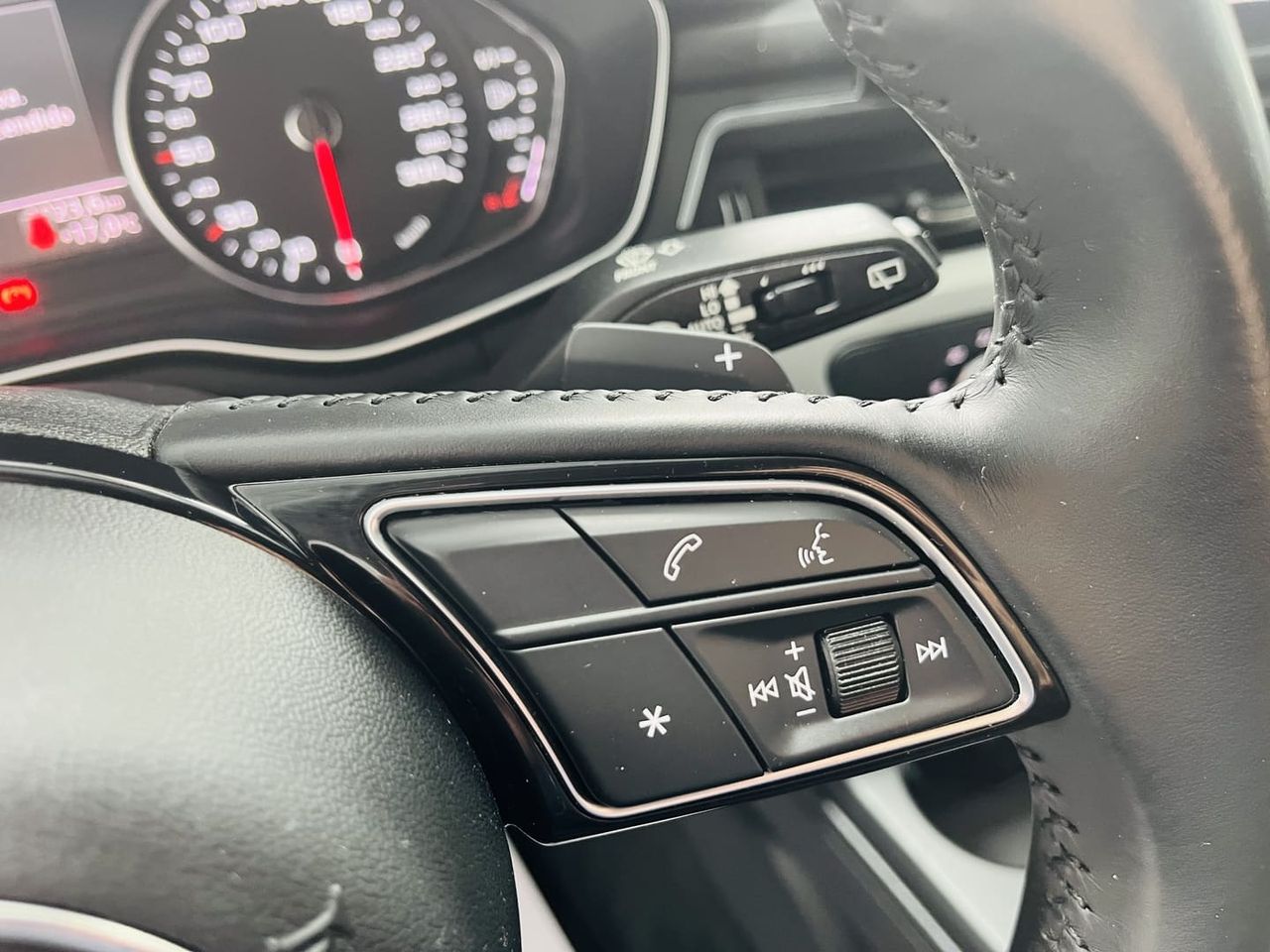 Foto Audi A4 14