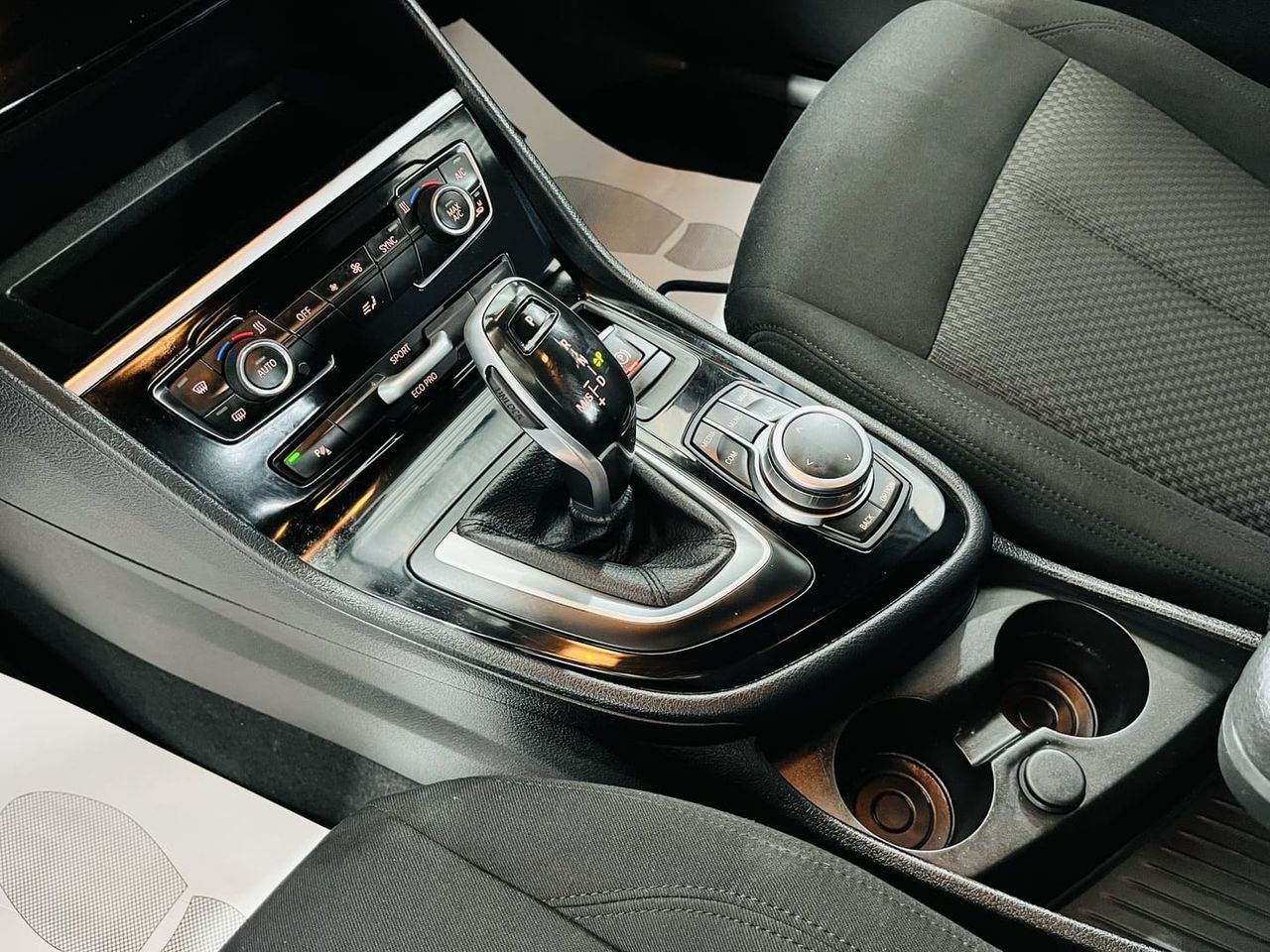Foto BMW Serie 2 Active Tourer 17