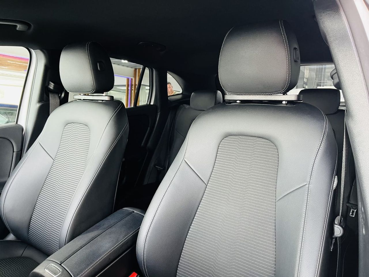 Foto Mercedes-Benz Clase GLA 19