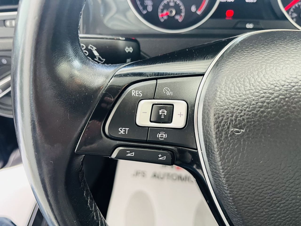 Foto Volkswagen Golf 13