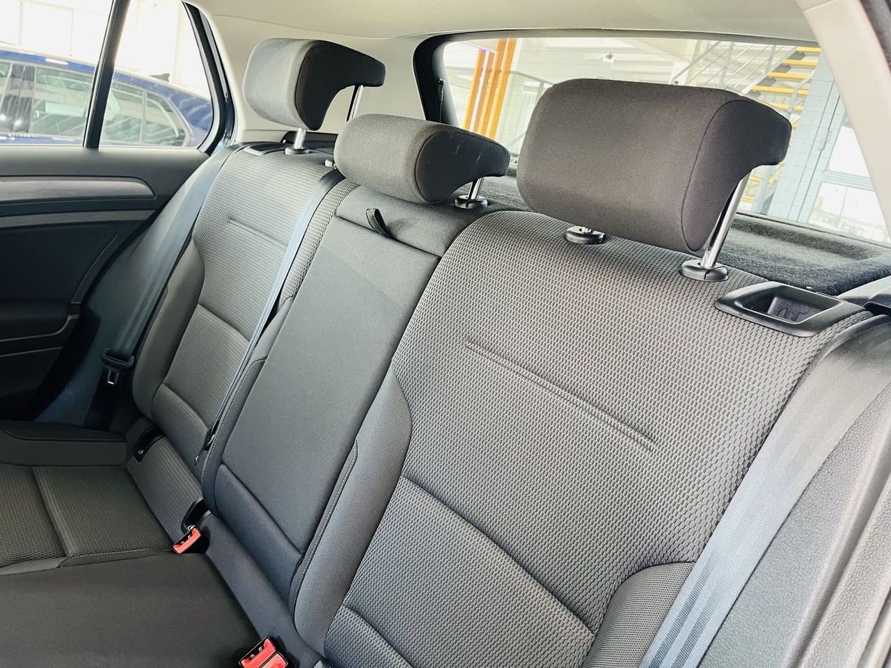 Foto Volkswagen Golf 17
