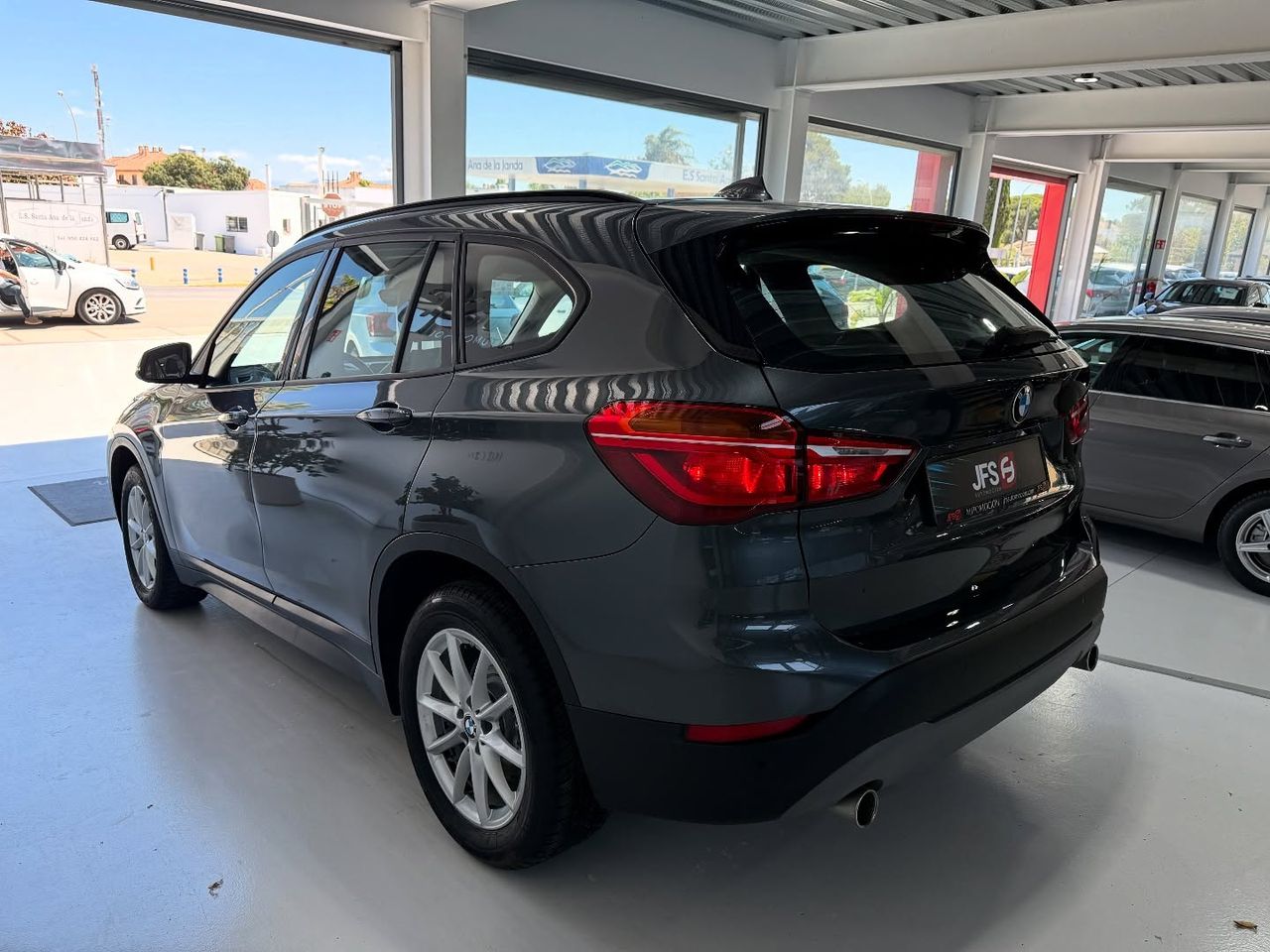 Foto BMW X1 3