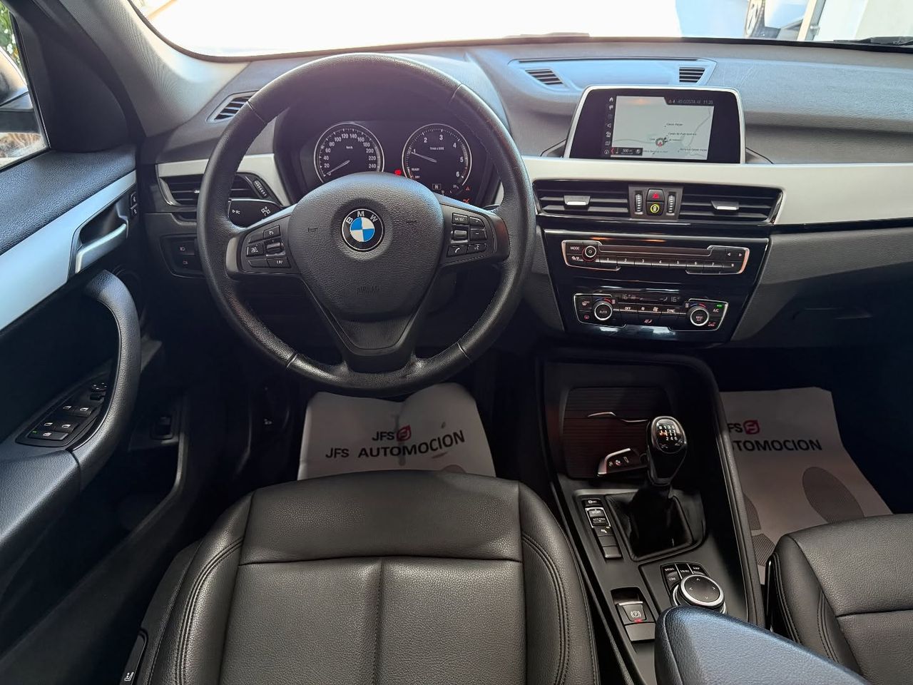 Foto BMW X1 10