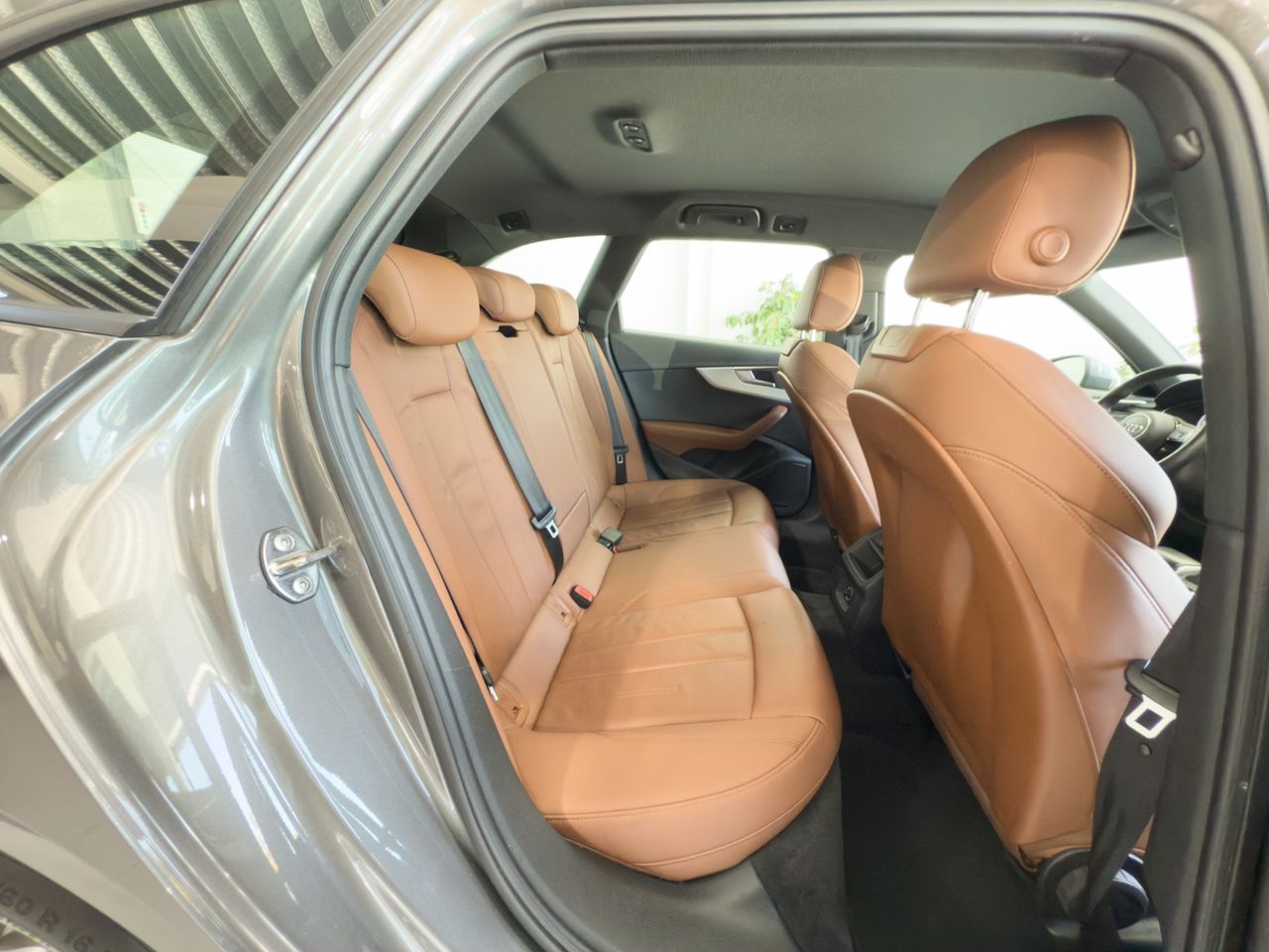 Foto Audi A4 16