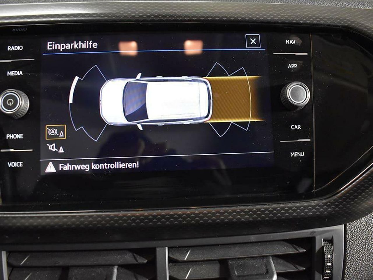 Foto Volkswagen T-Cross 8