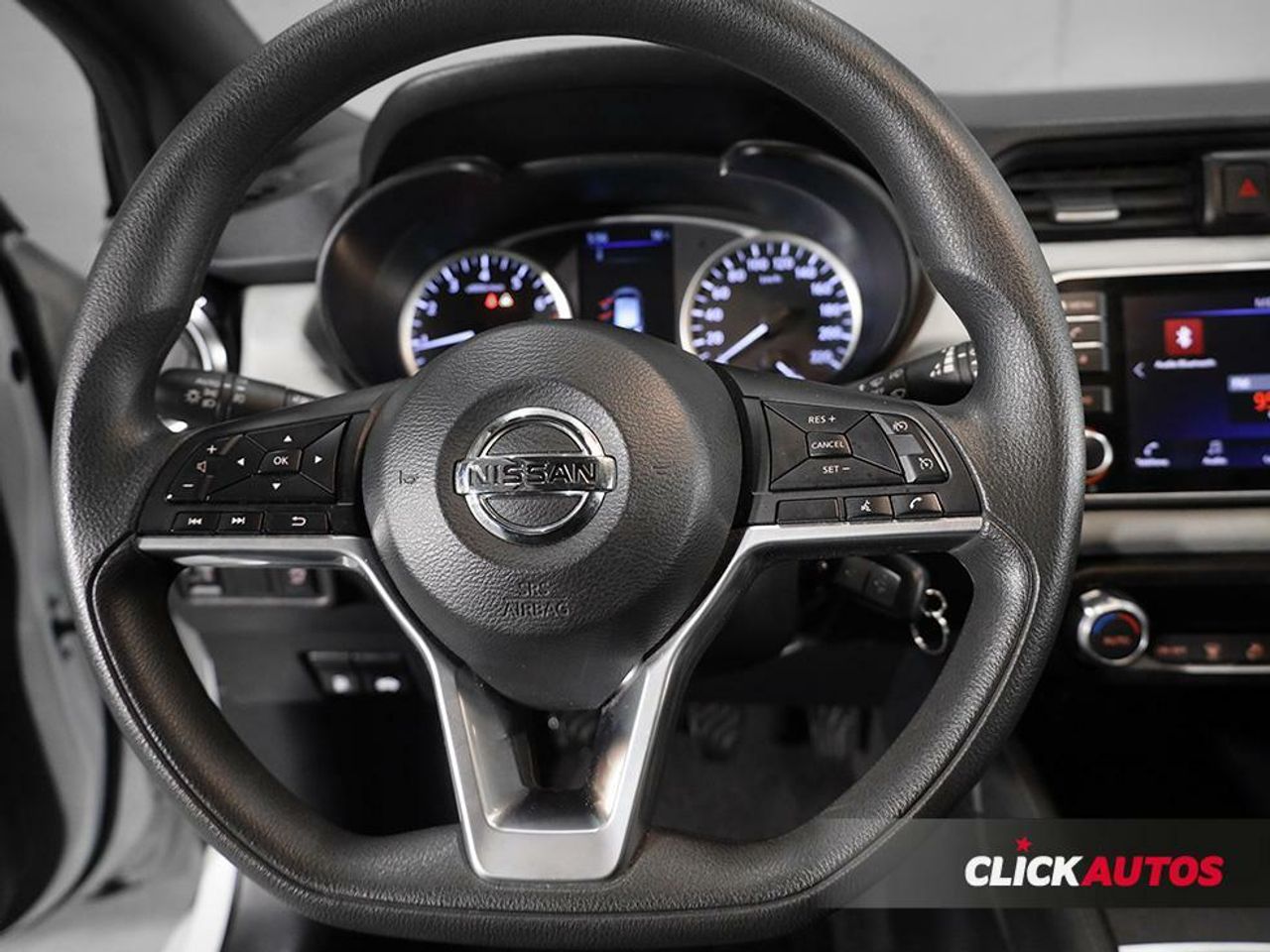 Foto Nissan Micra 7