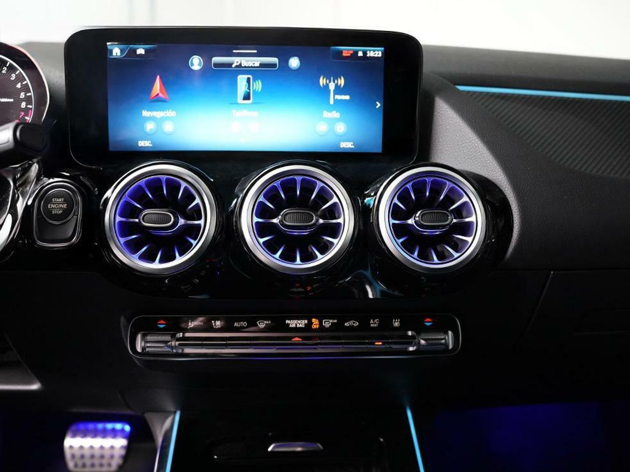 Foto Mercedes-Benz Clase GLA 13