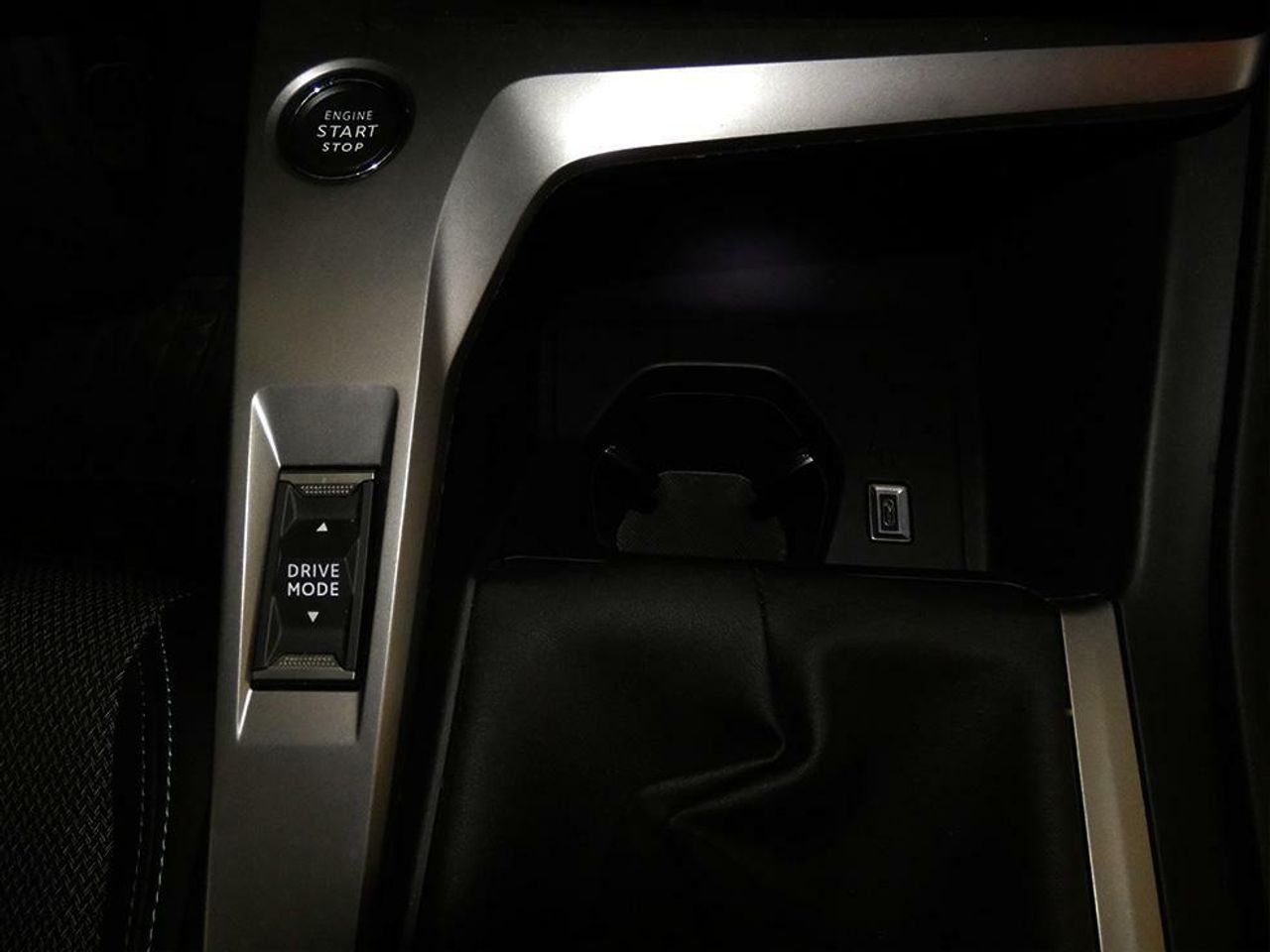 Foto Peugeot 308 8
