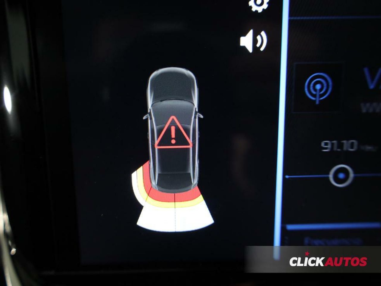 Foto Peugeot 2008 12