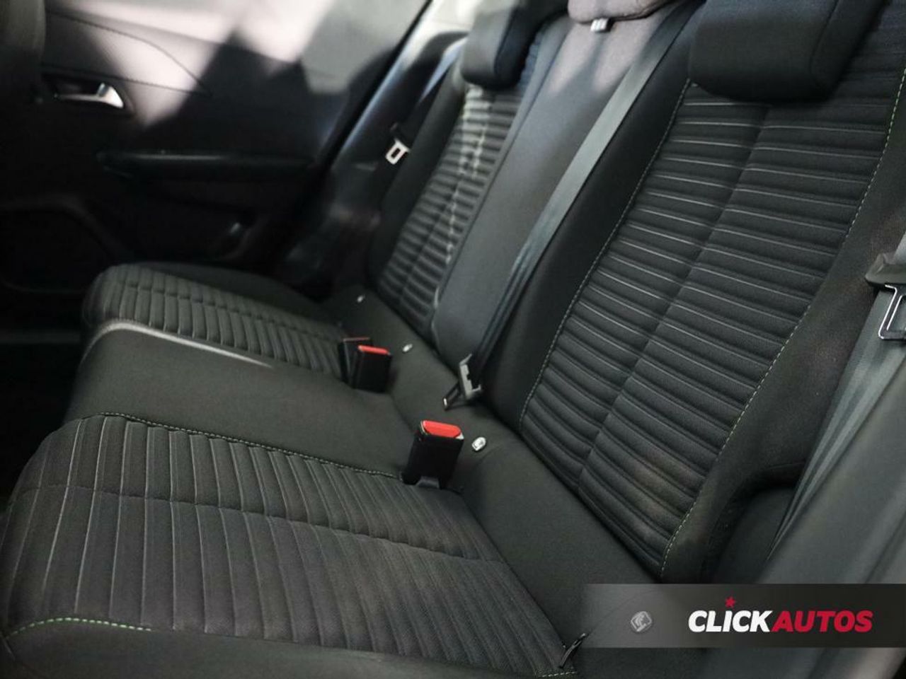 Foto Peugeot 2008 16