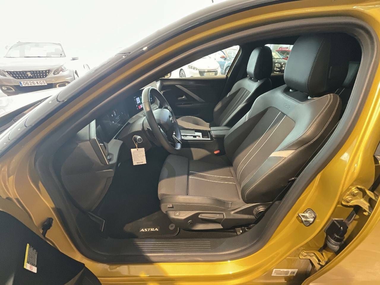 Foto Opel Astra 9
