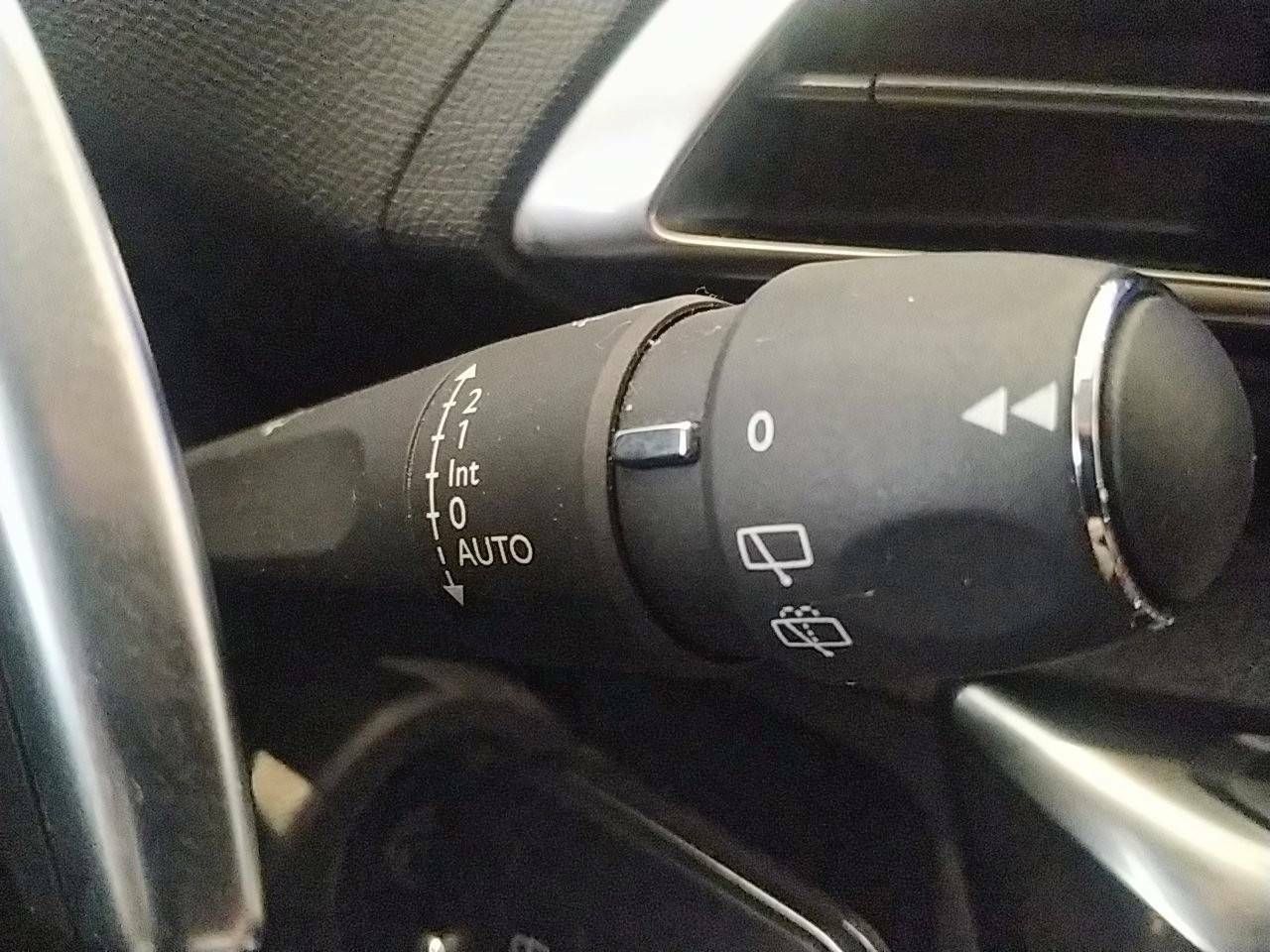 Foto Peugeot 5008 26
