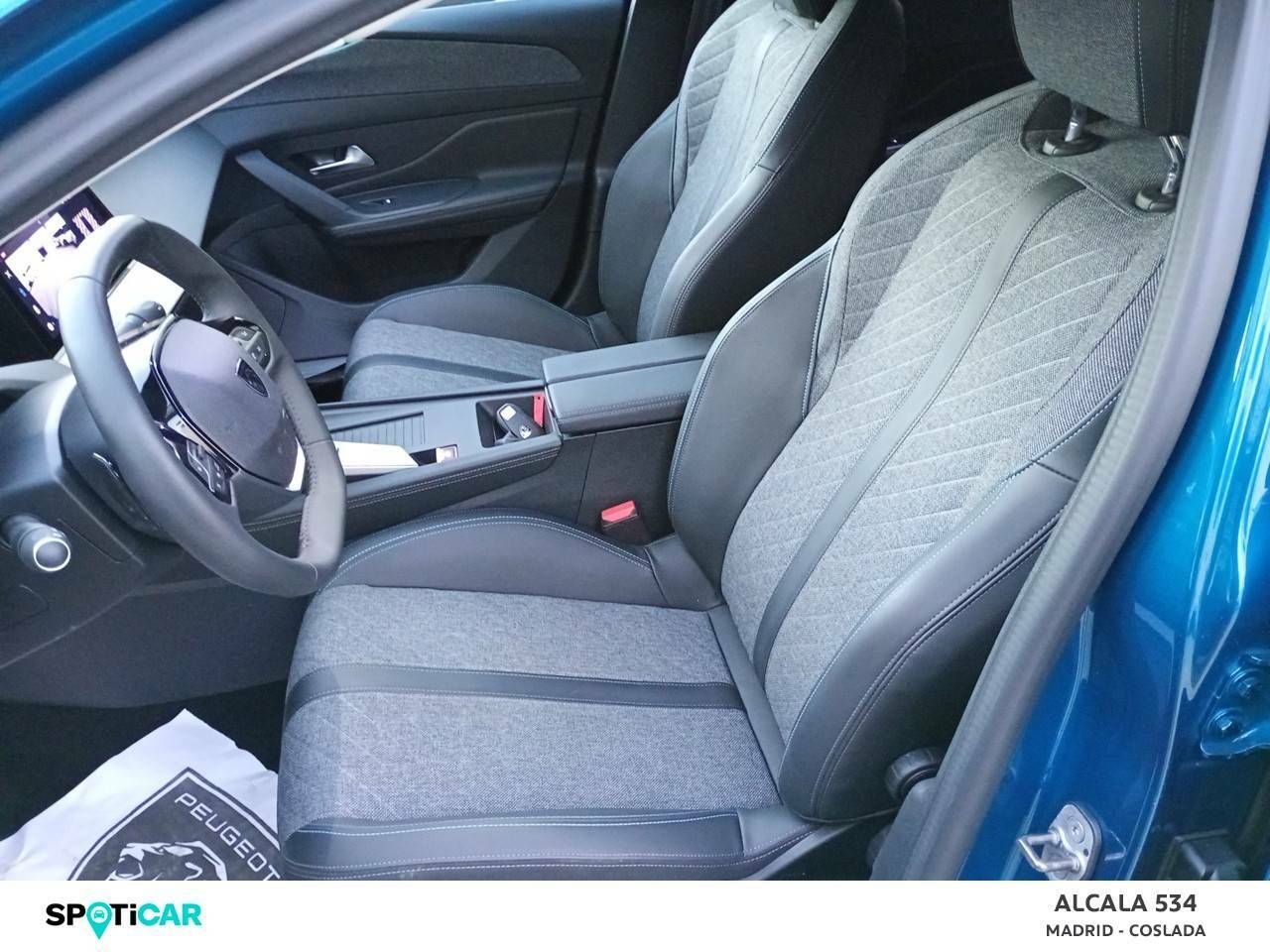 Foto Peugeot 408 9
