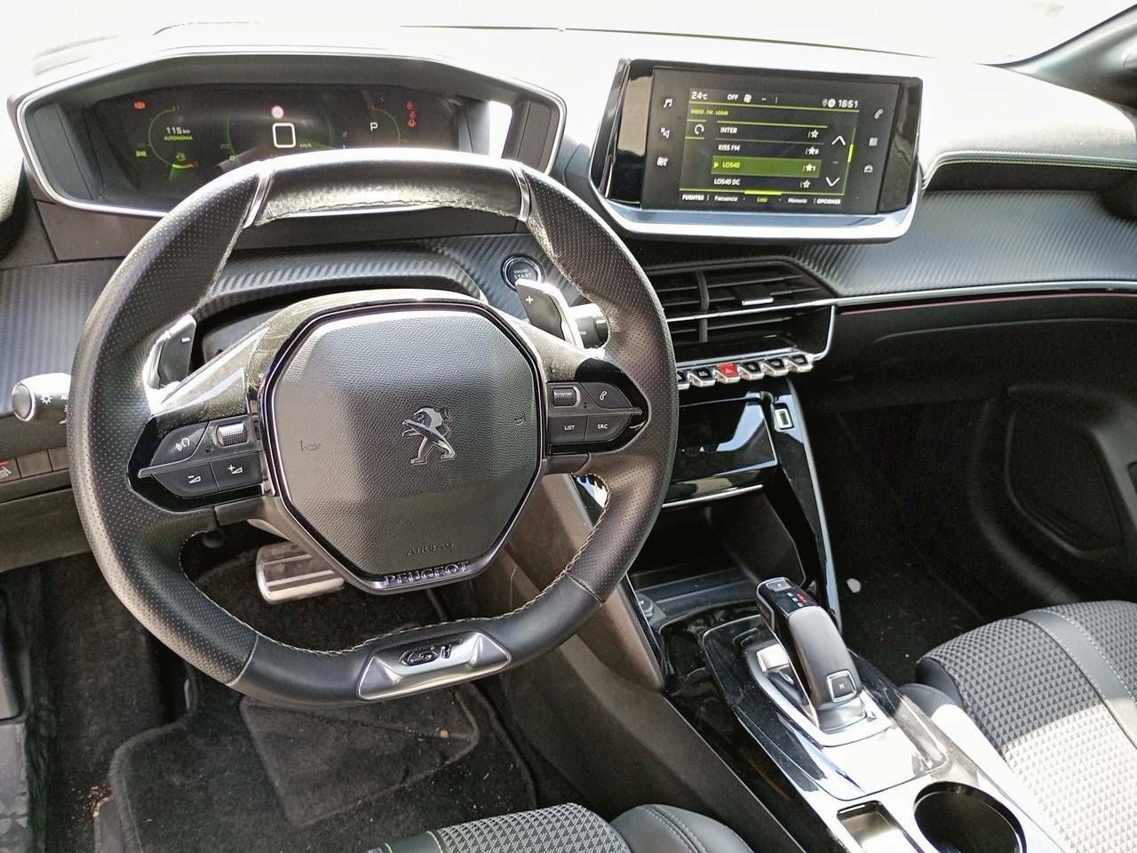 Foto Peugeot 208 8