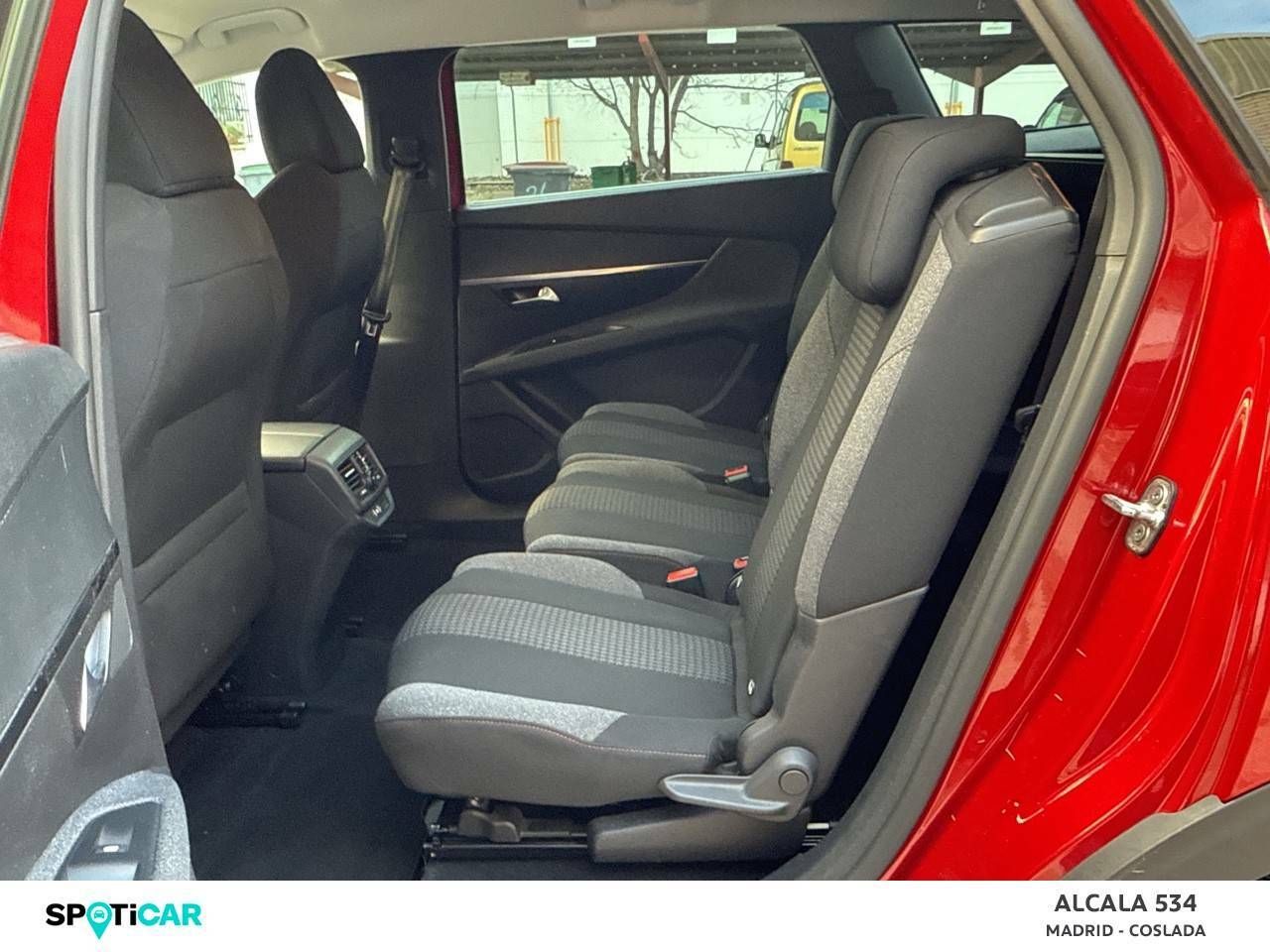 Foto Peugeot 5008 9