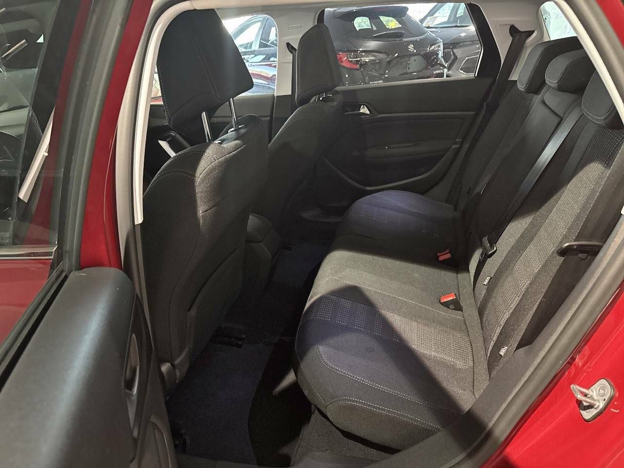 Foto Peugeot 308 10