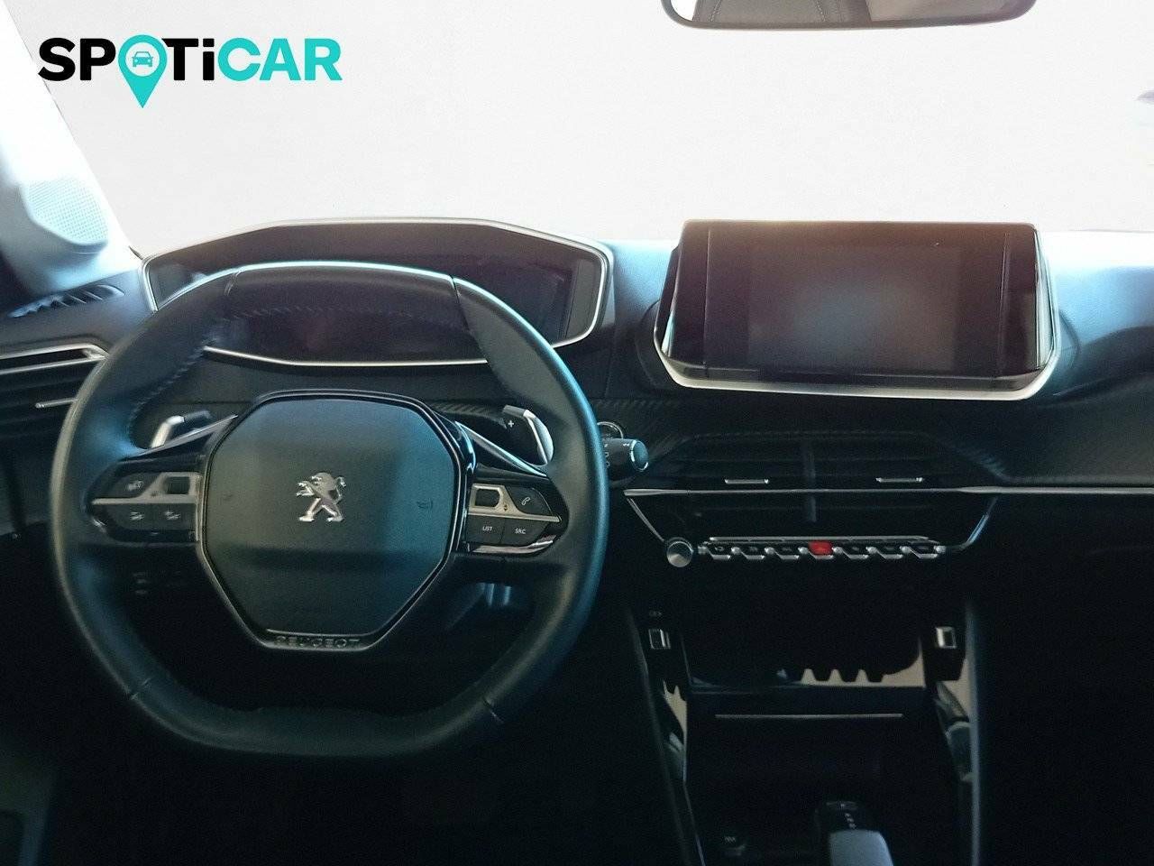 Foto Peugeot 208 8