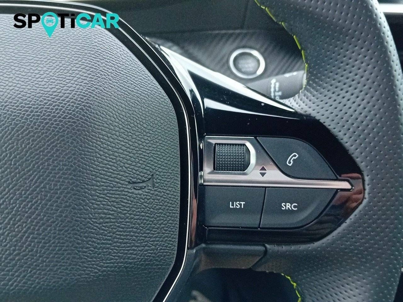 Foto Peugeot 208 19