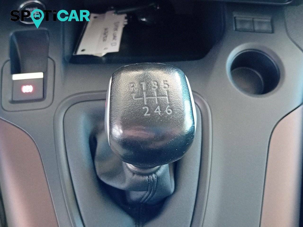 Foto Peugeot Rifter 14