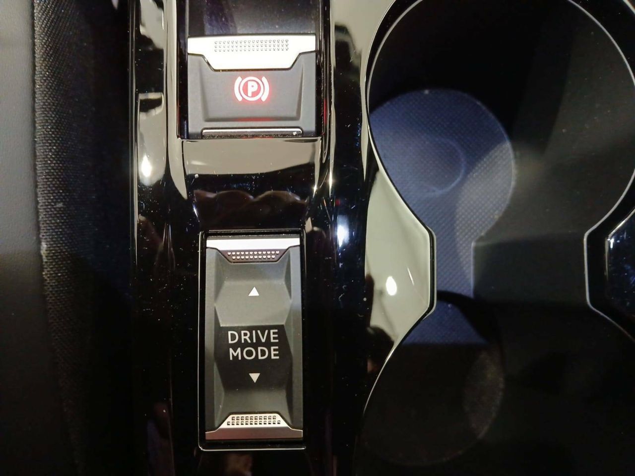 Foto Peugeot 2008 23