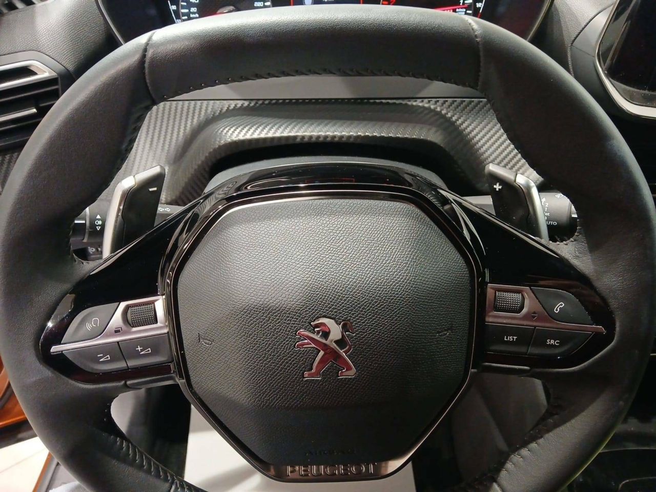 Foto Peugeot 2008 21
